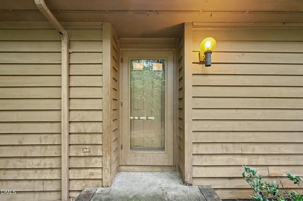 1316 Hounds Ear Road Hillsborough, NC 27278