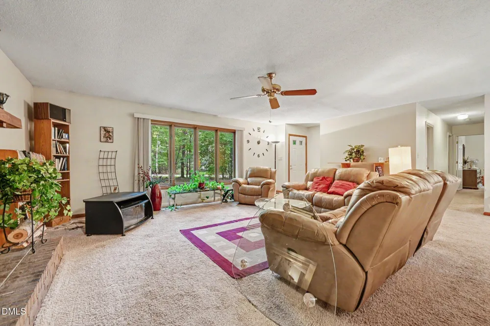 1316 Hounds Ear Road Hillsborough, NC 27278