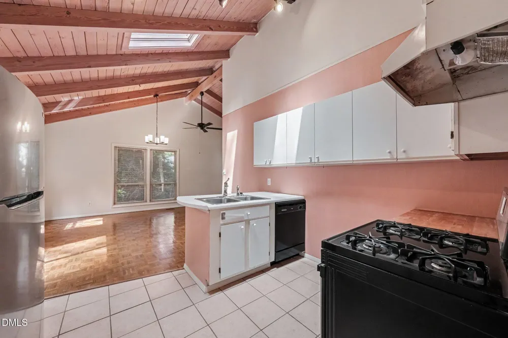 4 Matchwood Pittsboro, NC 27312