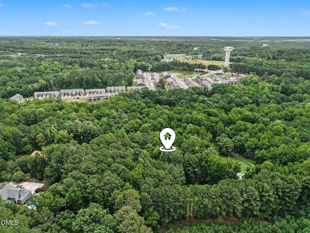 1009 Winding Creek Road Apex, NC 27502