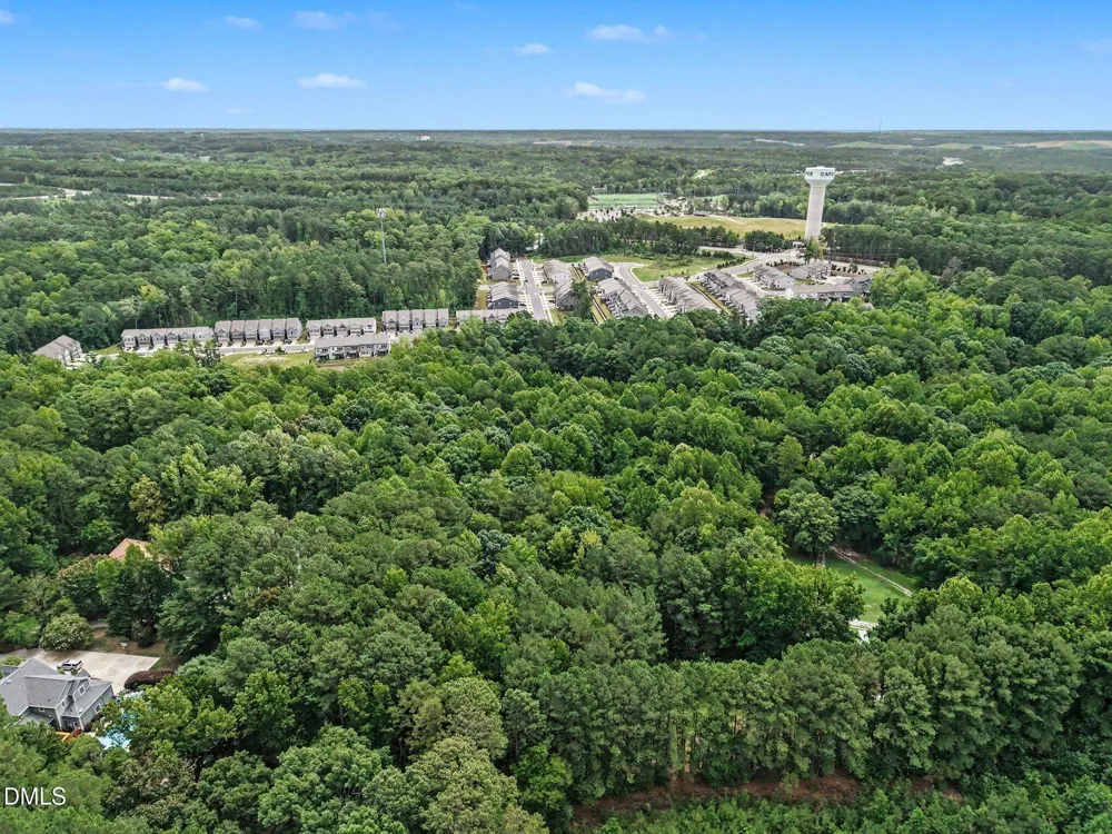 1009 Winding Creek Road Apex, NC 27502