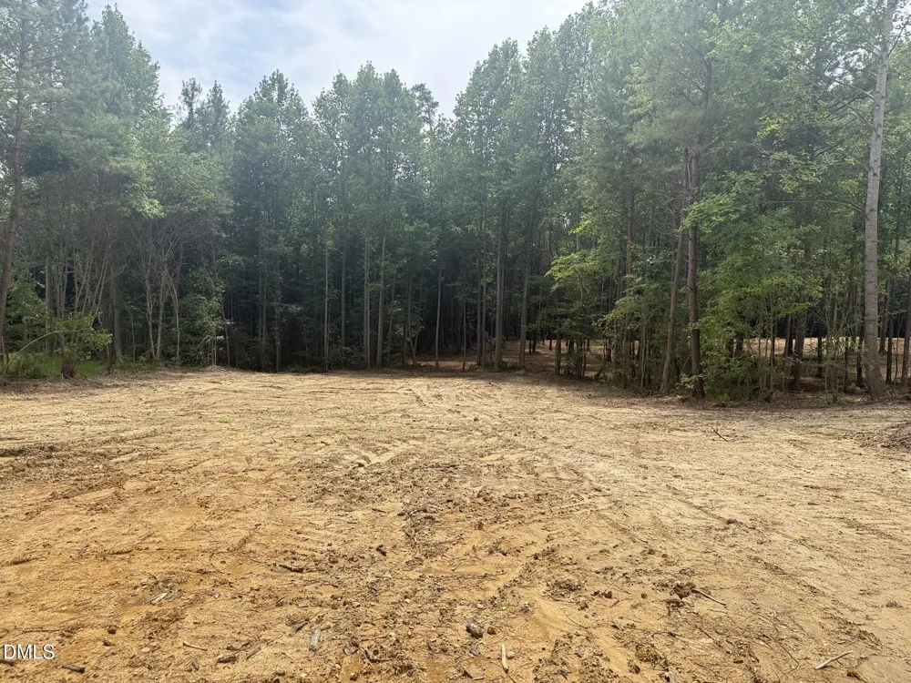 2300 Peachtree Hills Road Spring Hope, NC 27882