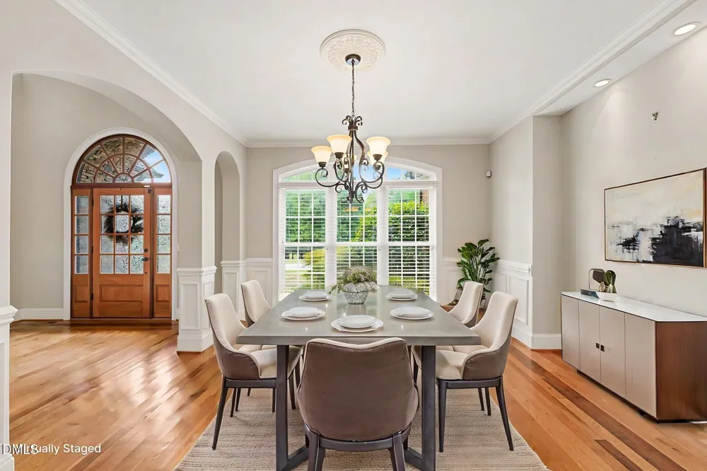 8120 Zinfandel Drive Kernersville, NC 27284