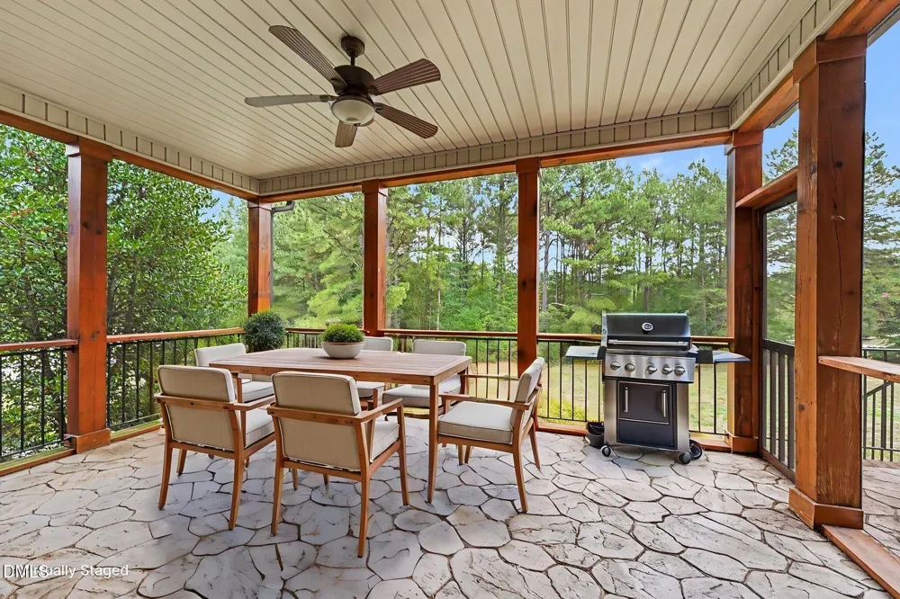 8120 Zinfandel Drive Kernersville, NC 27284