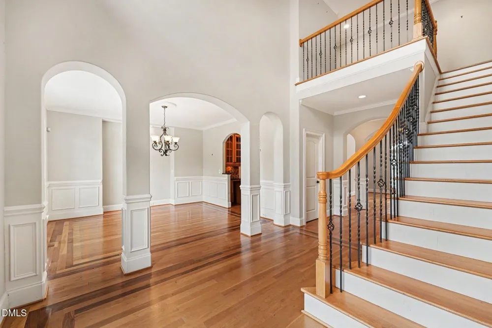 8120 Zinfandel Drive Kernersville, NC 27284