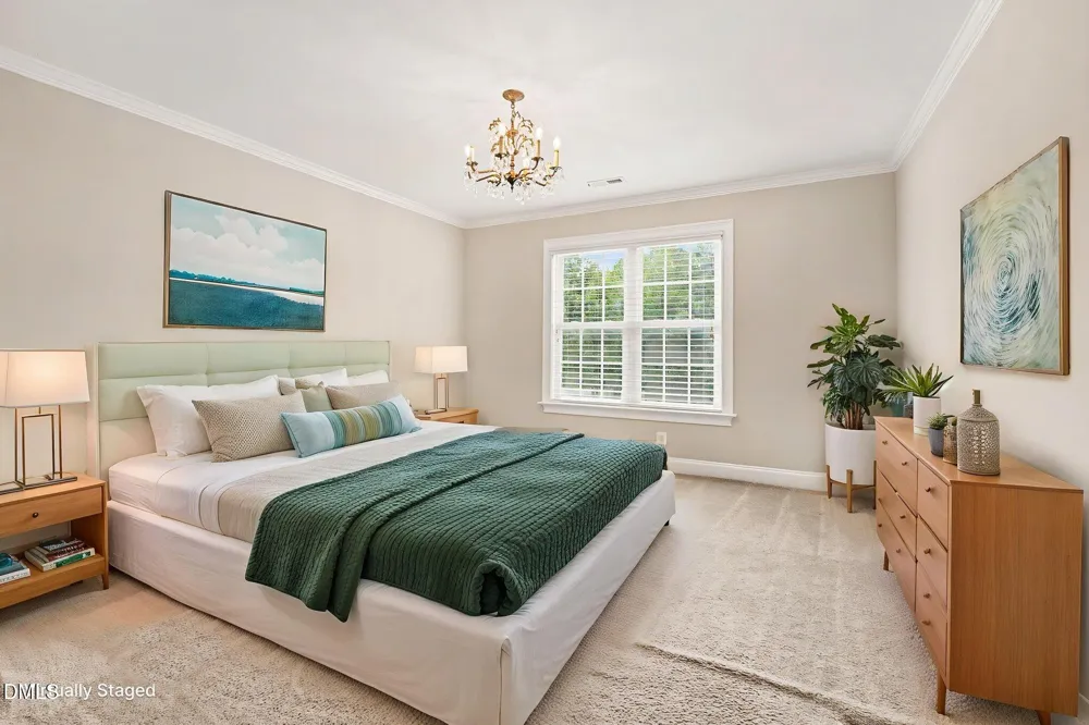 8120 Zinfandel Drive Kernersville, NC 27284