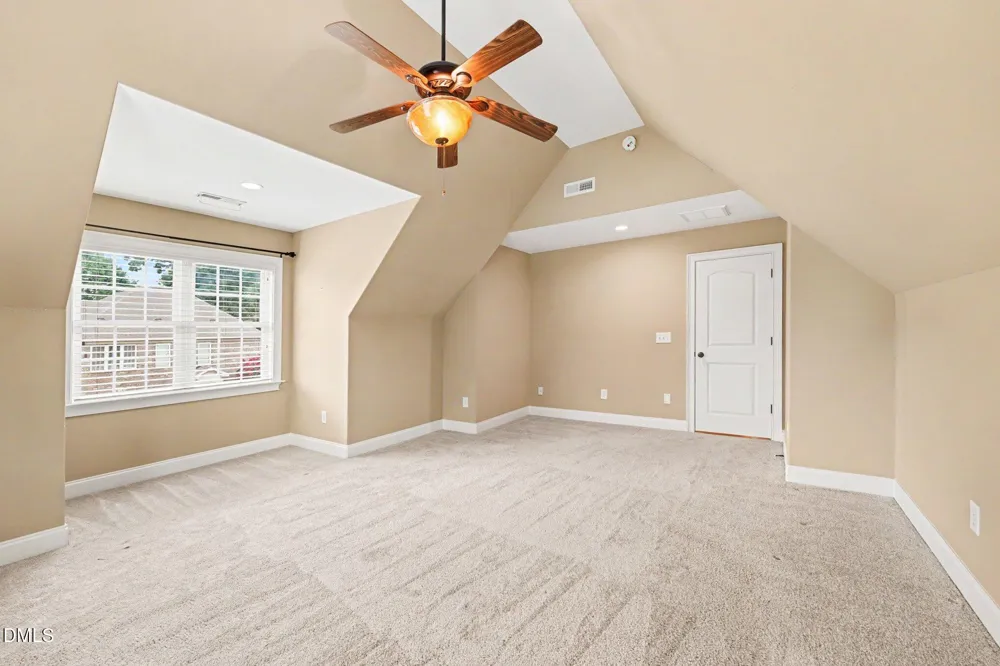 8120 Zinfandel Drive Kernersville, NC 27284