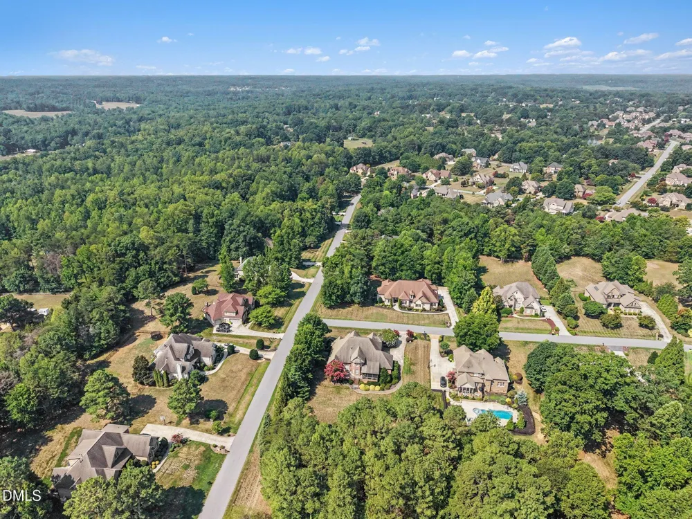 8120 Zinfandel Drive Kernersville, NC 27284