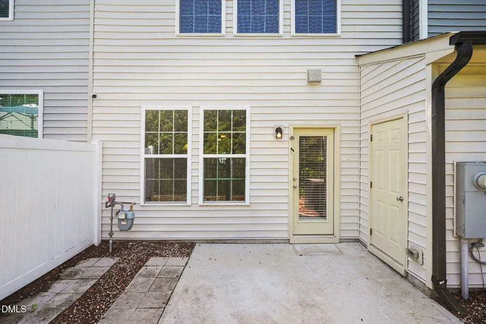 270 E Porthaven Way Clayton, NC 27527