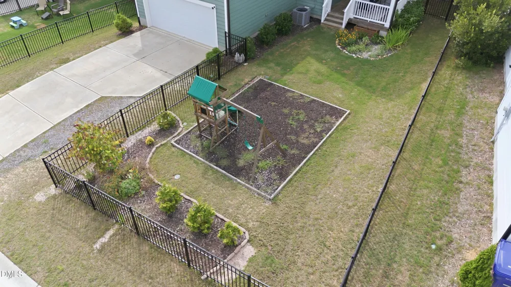 268 Mindees Lane Pittsboro, NC 27312