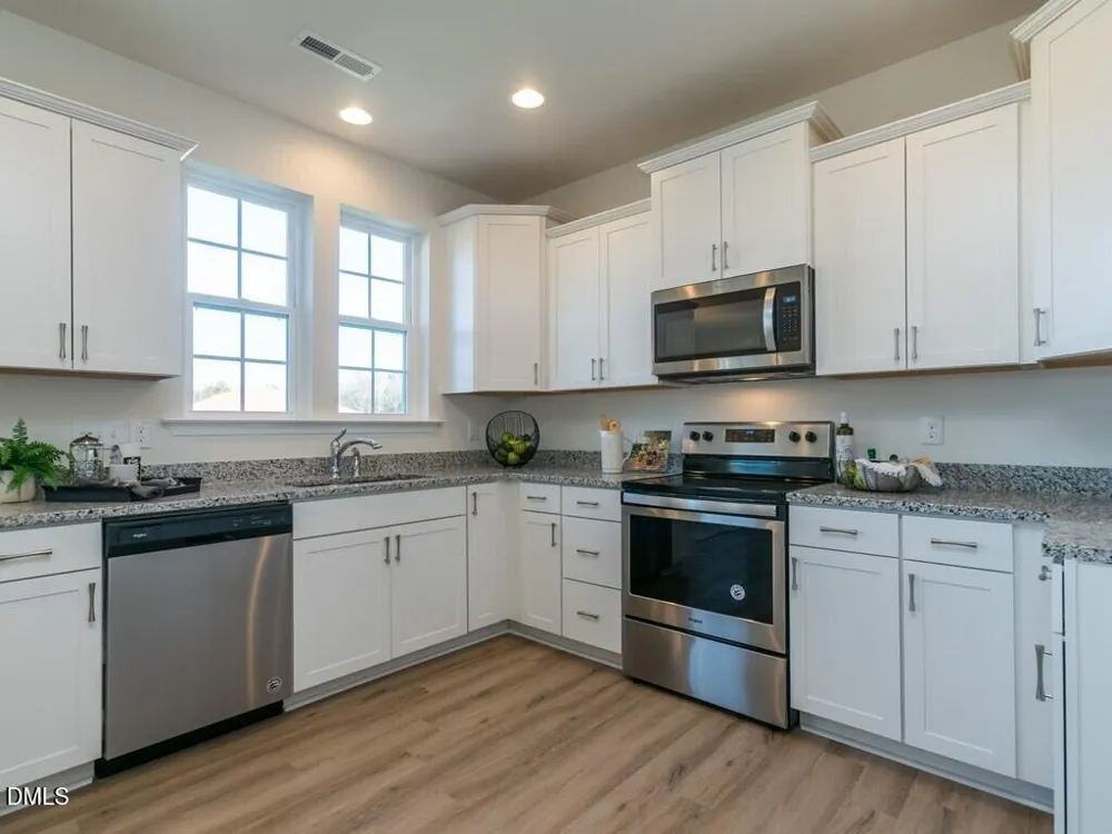 1508 Briar Brook Lane Zebulon, NC 27597