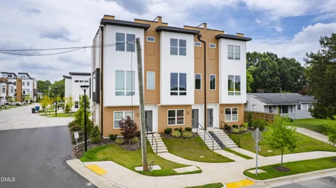 1317 Garner Road #102