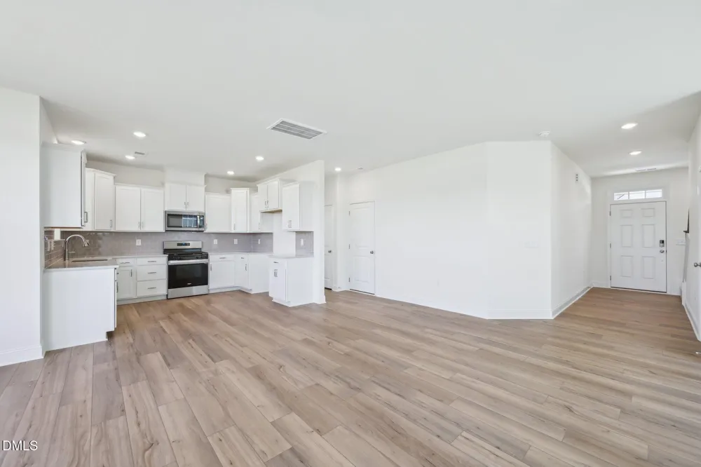 1520 Briar Brook Lane Zebulon, NC 27597