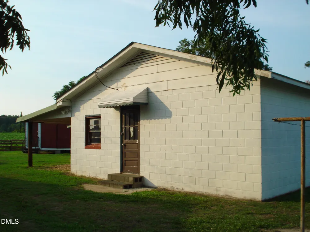 3900 Spring Branch Road Dunn, NC 28334