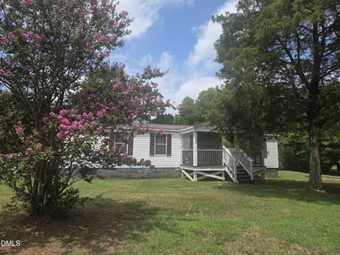 109 Bolton Lane