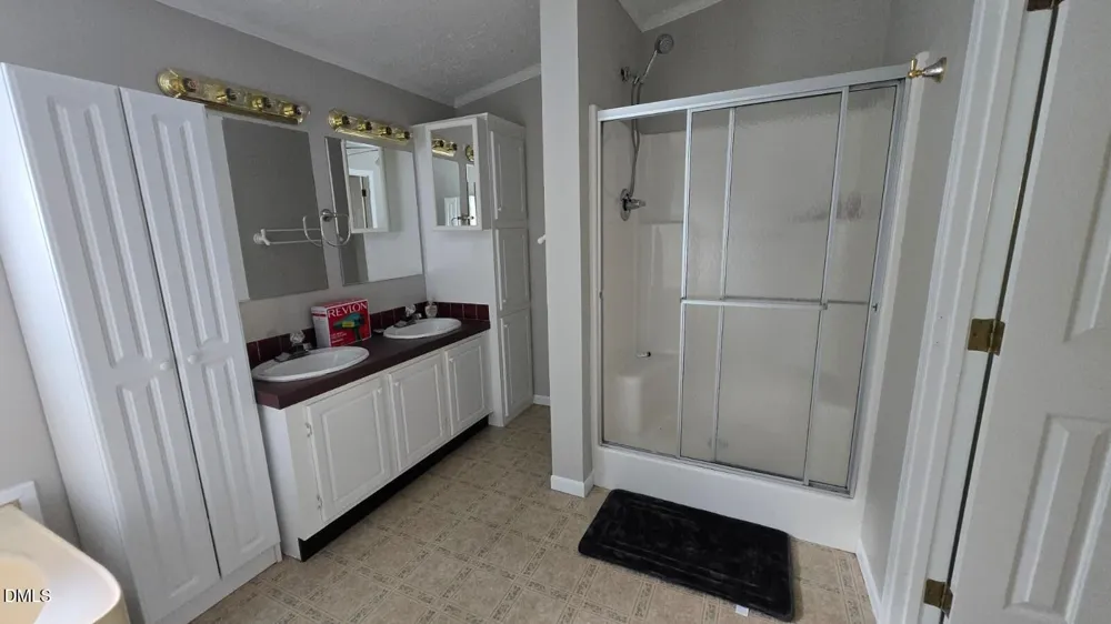 530 Avent Ferry Road Holly Springs, NC 27540