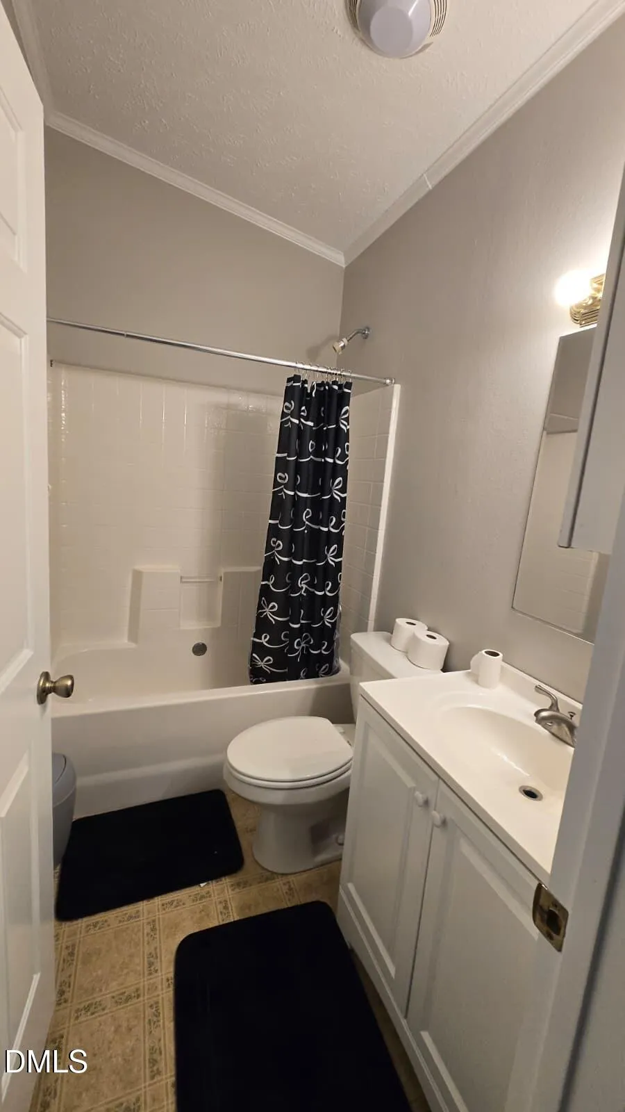 530 Avent Ferry Road Holly Springs, NC 27540