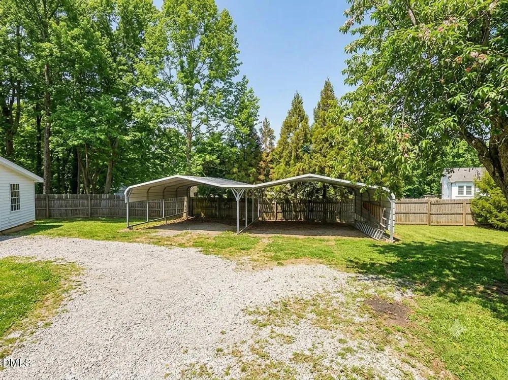 530 Avent Ferry Road Holly Springs, NC 27540