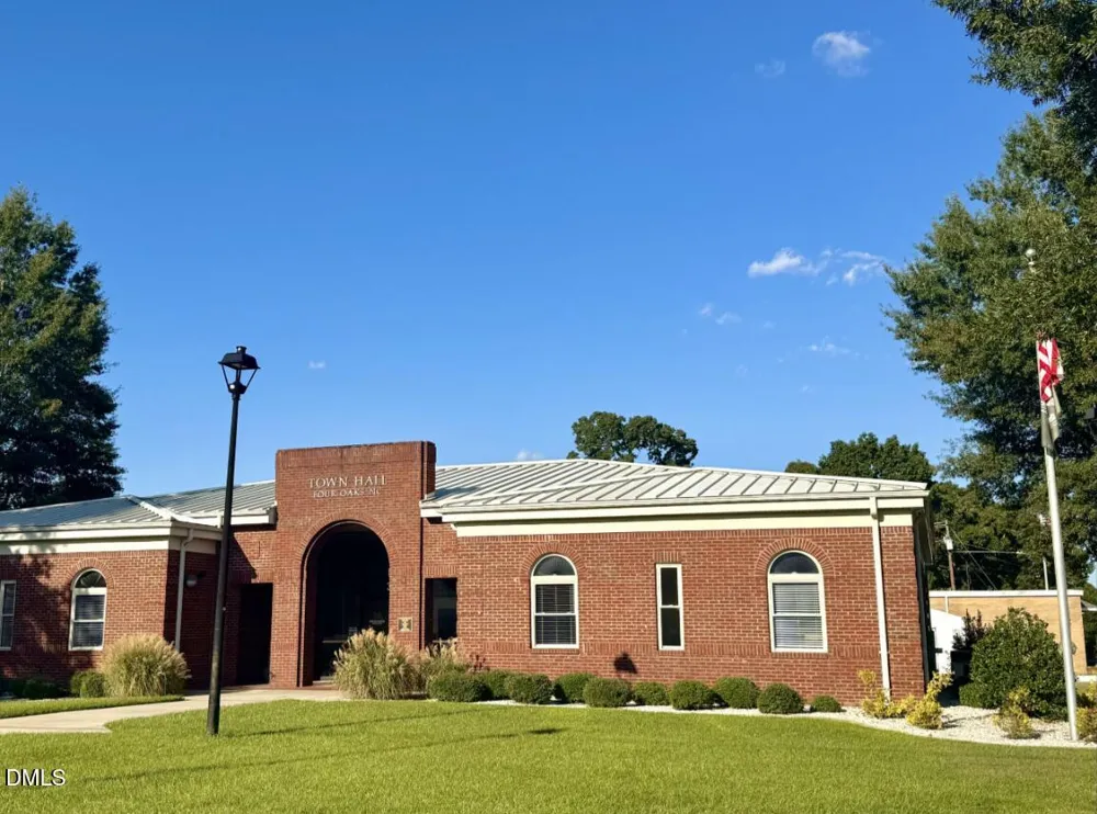 48 King Tucks Way Four Oaks, NC 27524
