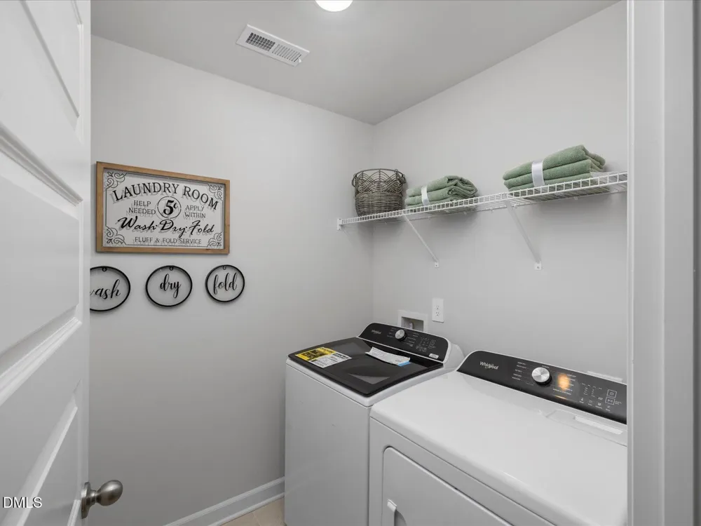 806 Stream View Court Mebane, NC 27302
