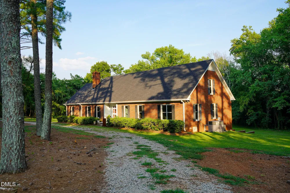 7063 Pleasant Grove Church Road Nashville, NC 27856