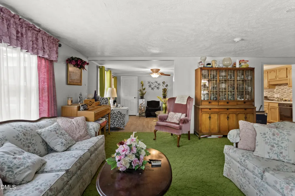 10027 Garland Highway Clinton, NC 28328