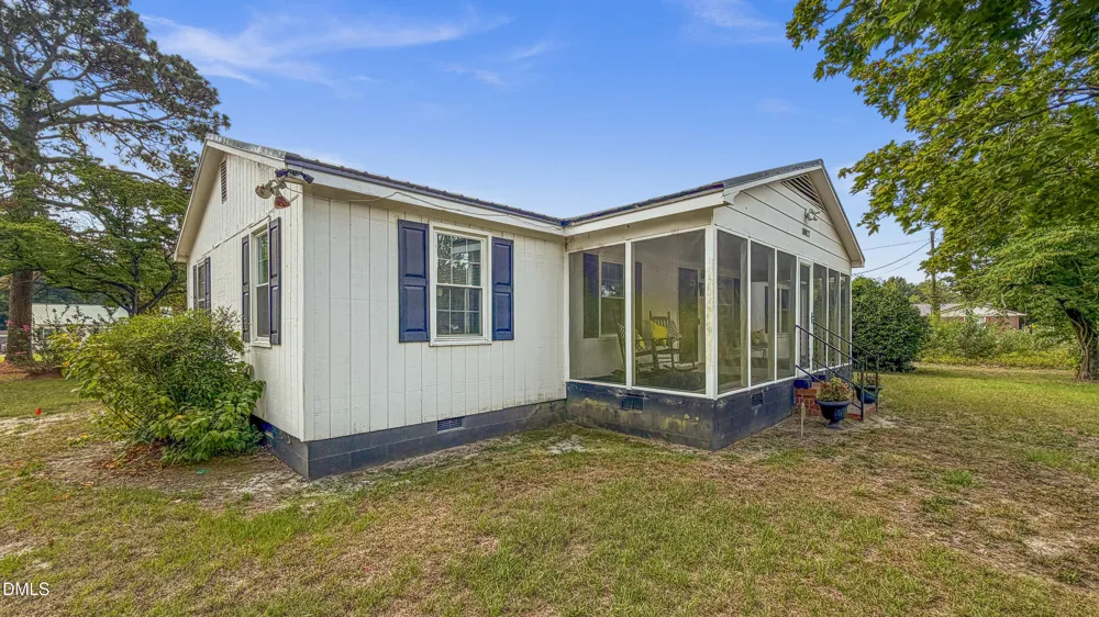 10027 Garland Highway Clinton, NC 28328