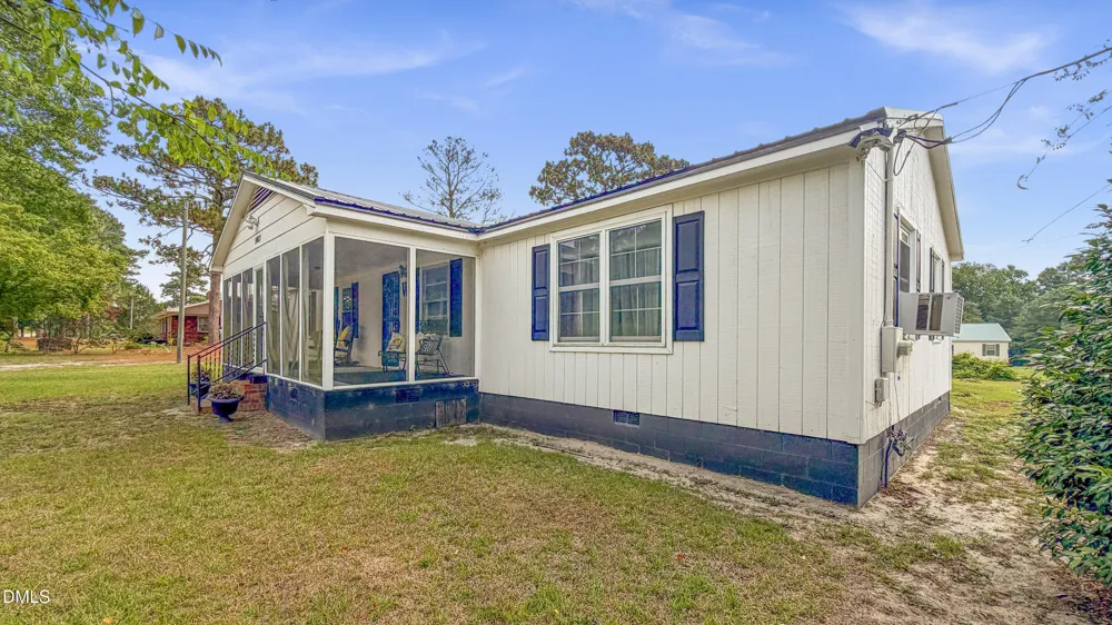 10027 Garland Highway Clinton, NC 28328