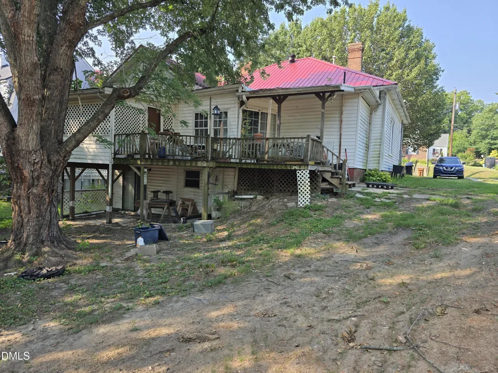 124 Academy Street Roxboro, NC 27573