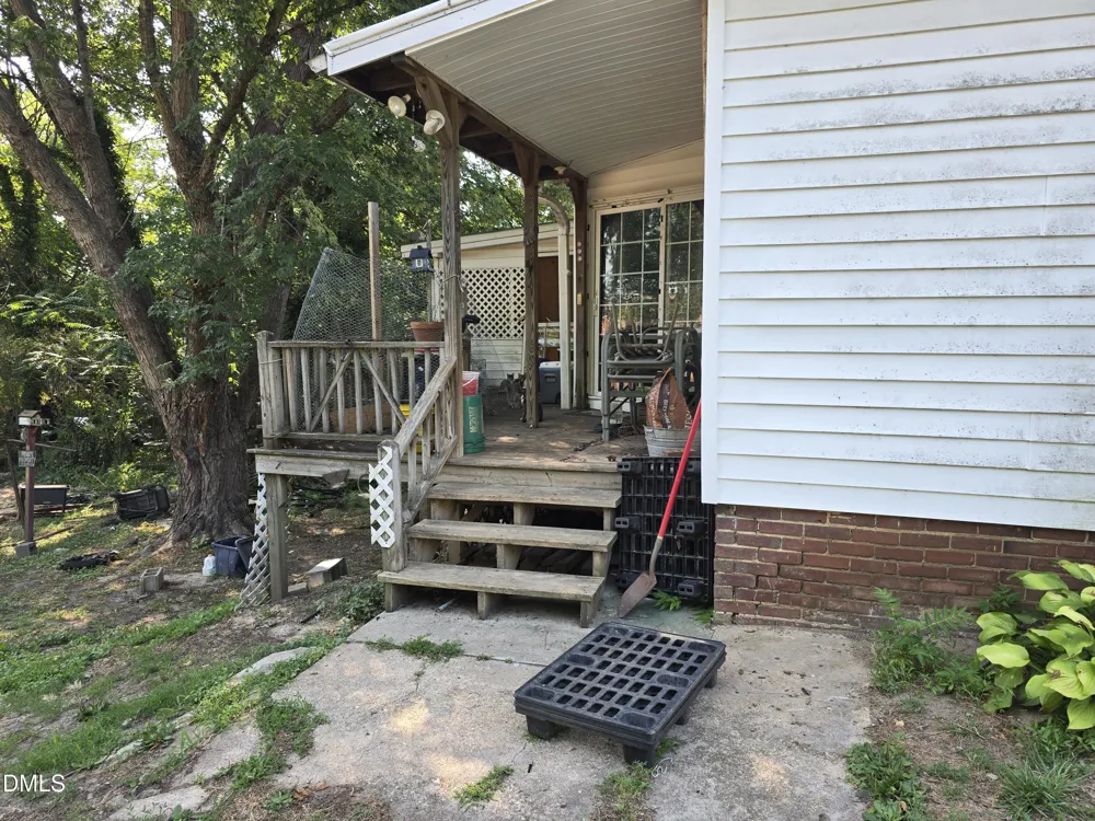 124 Academy Street Roxboro, NC 27573