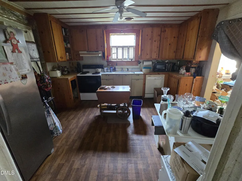 124 Academy Street Roxboro, NC 27573