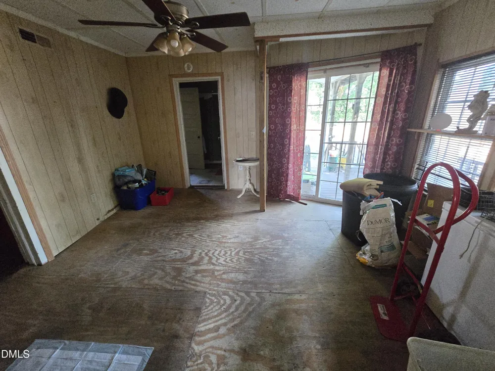 124 Academy Street Roxboro, NC 27573