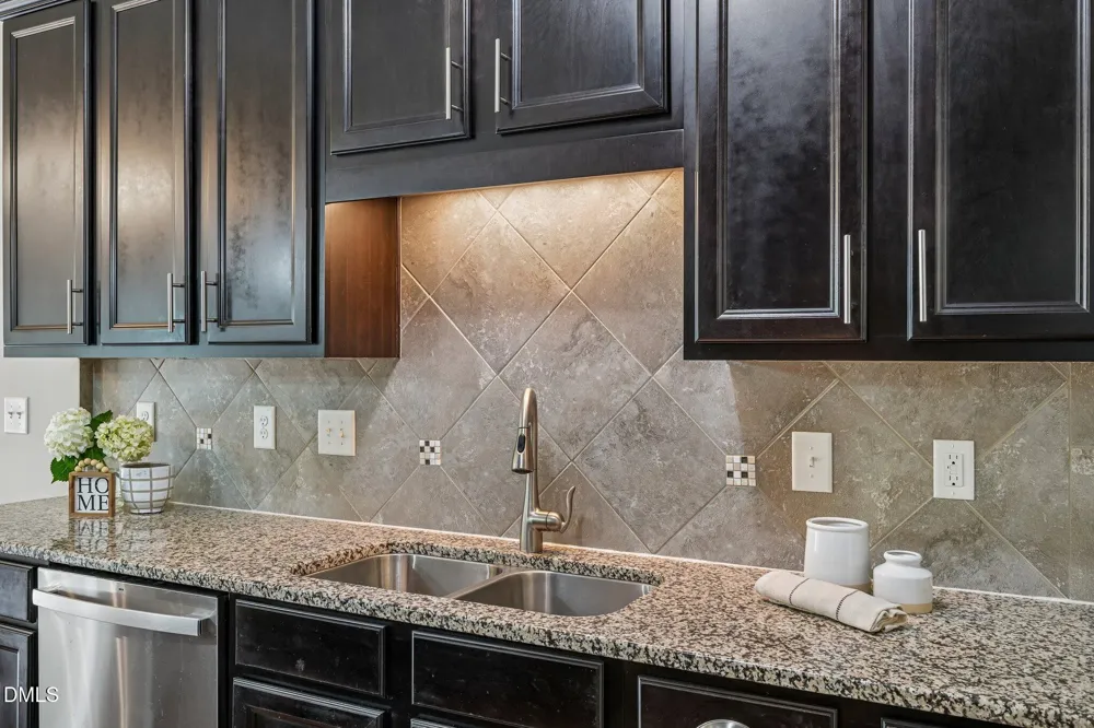 238 Beaconwood Lane Holly Springs, NC 27540