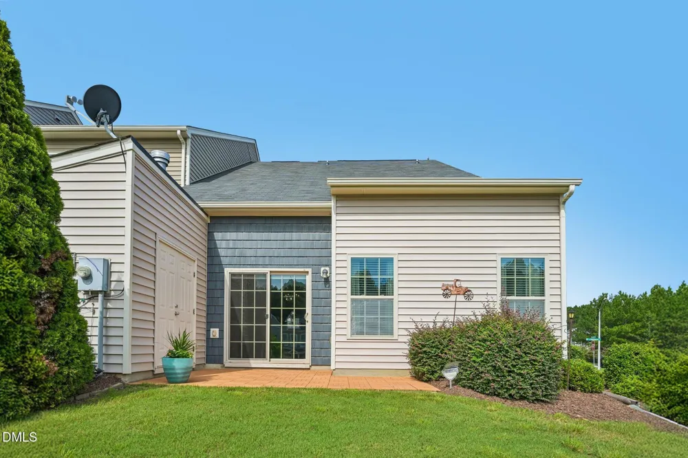 238 Beaconwood Lane Holly Springs, NC 27540