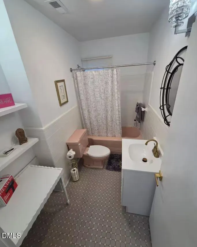203 W Rockspring Street Henderson, NC 27536