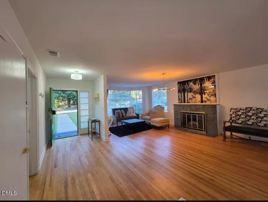 203 W Rockspring Street Henderson, NC 27536