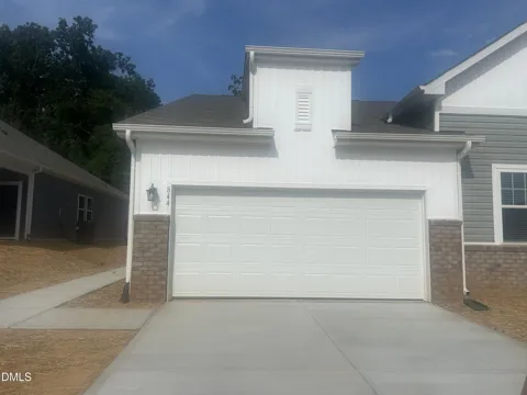 844 Hanford Landing Drive