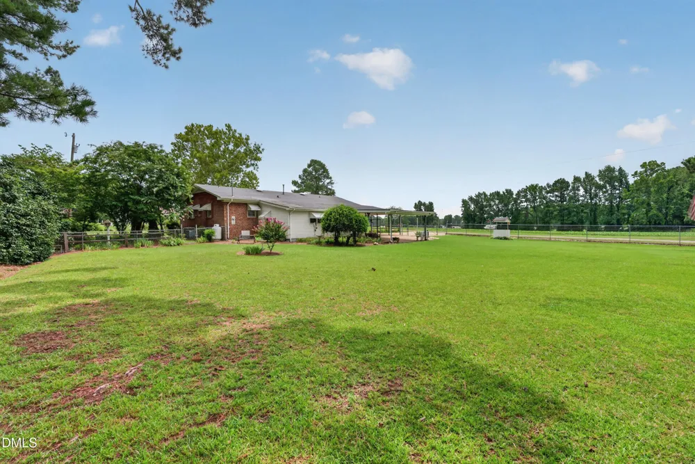 6269 Flower Hill Road Kenly, NC 27542