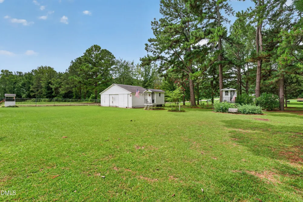 6269 Flower Hill Road Kenly, NC 27542