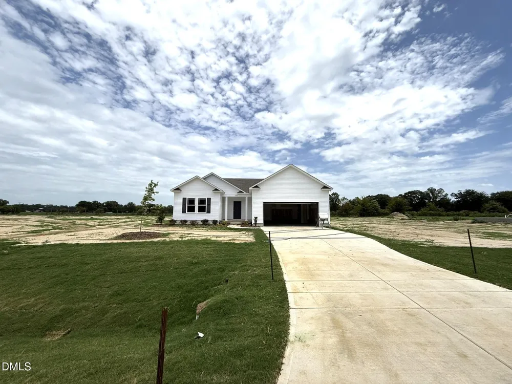 203 Barbour's Place Drive Four Oaks, NC 27524