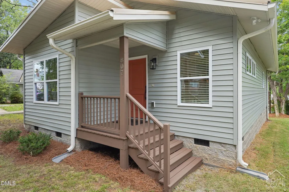 807 Staley Street Graham, NC 27253