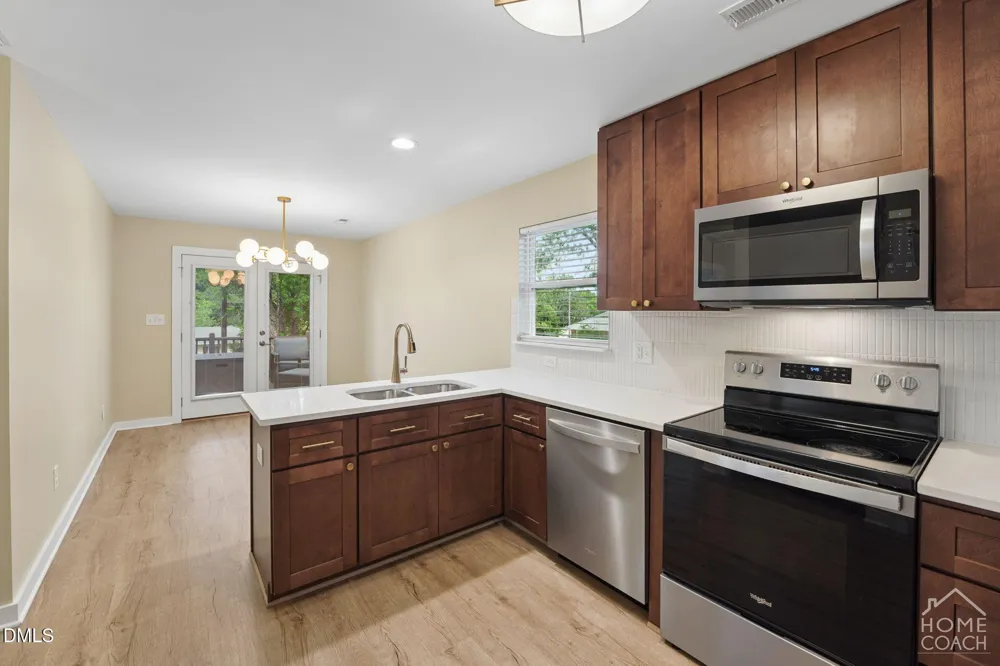 807 Staley Street Graham, NC 27253