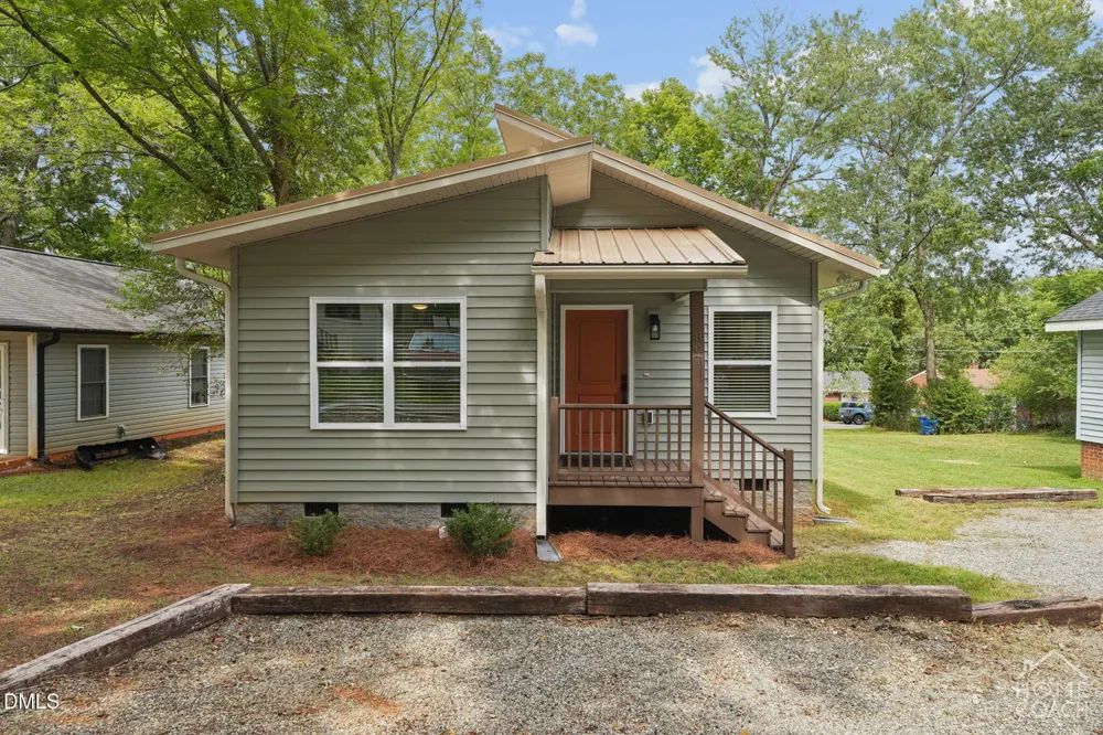 807 Staley Street Graham, NC 27253