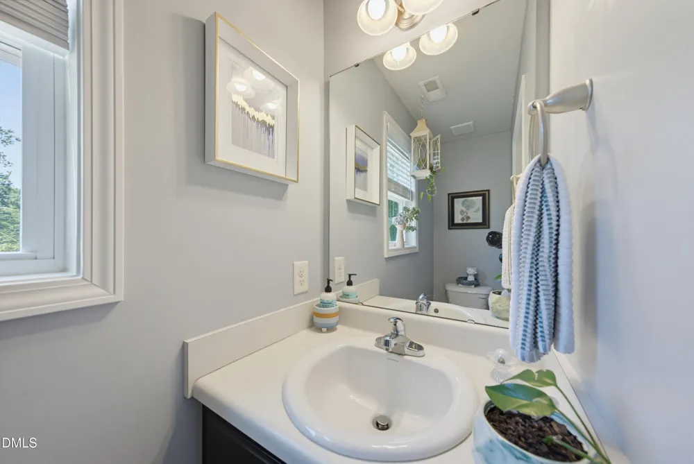 582 Roberts Road Willow Springs, NC 27592