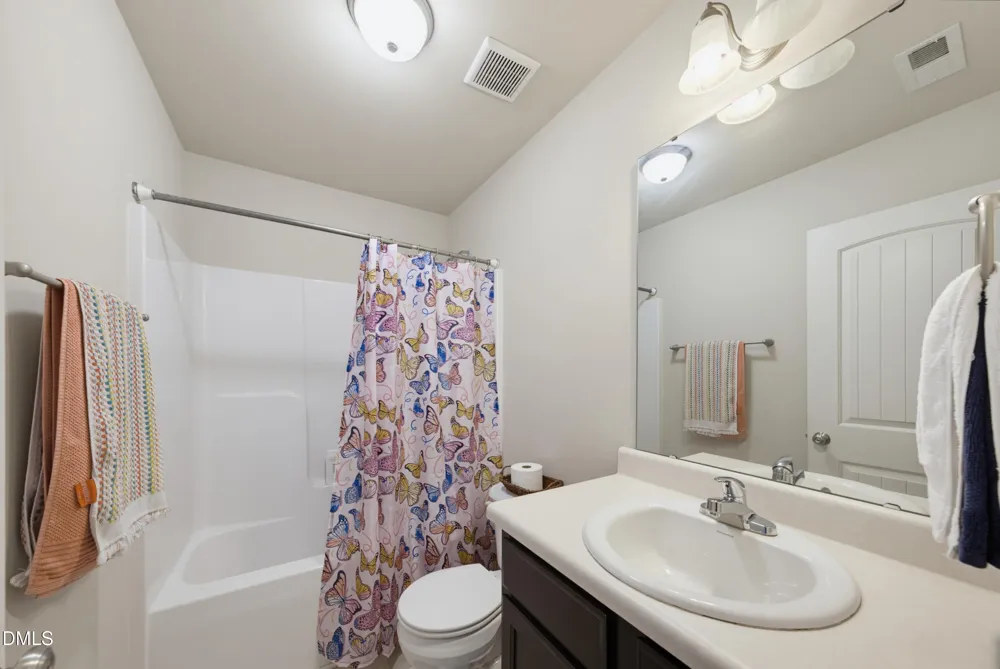 582 Roberts Road Willow Springs, NC 27592