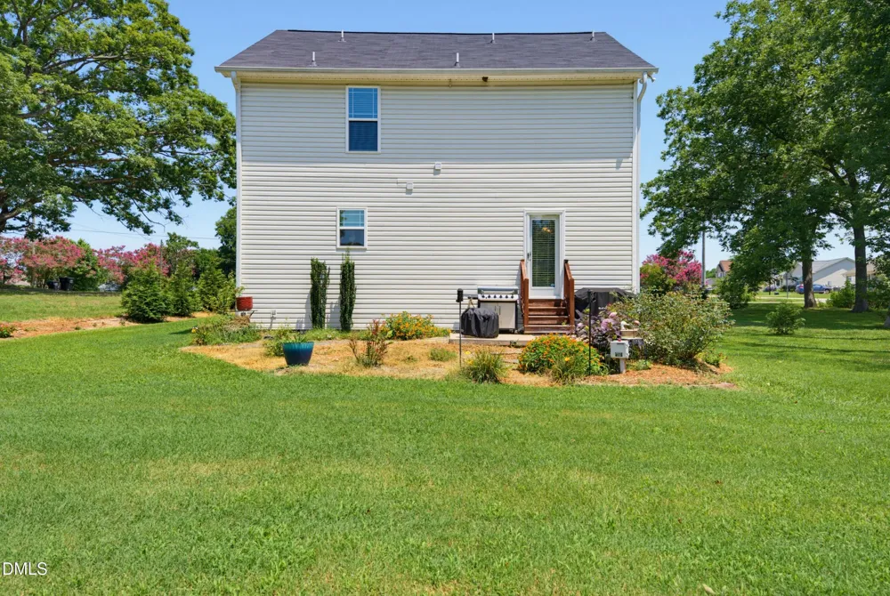 582 Roberts Road Willow Springs, NC 27592
