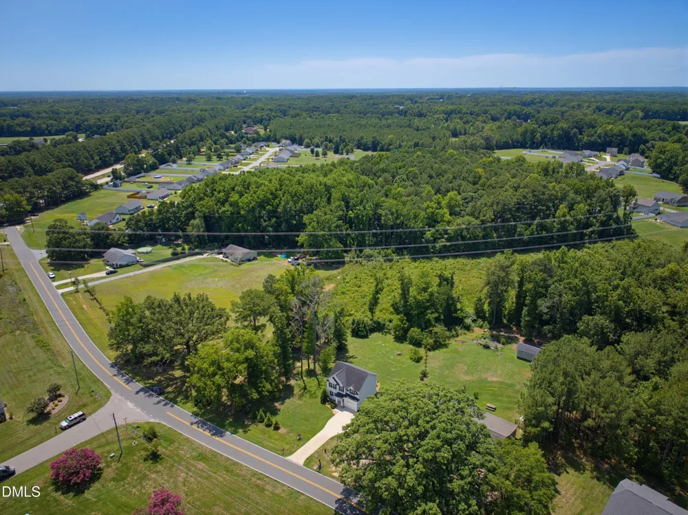 582 Roberts Road Willow Springs, NC 27592