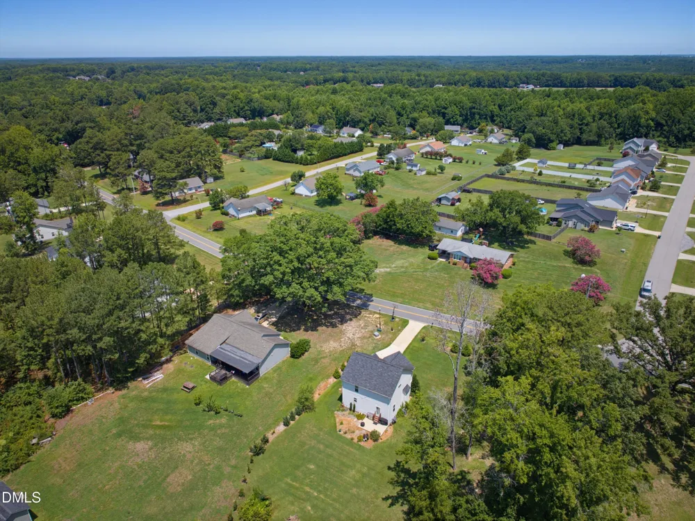 582 Roberts Road Willow Springs, NC 27592
