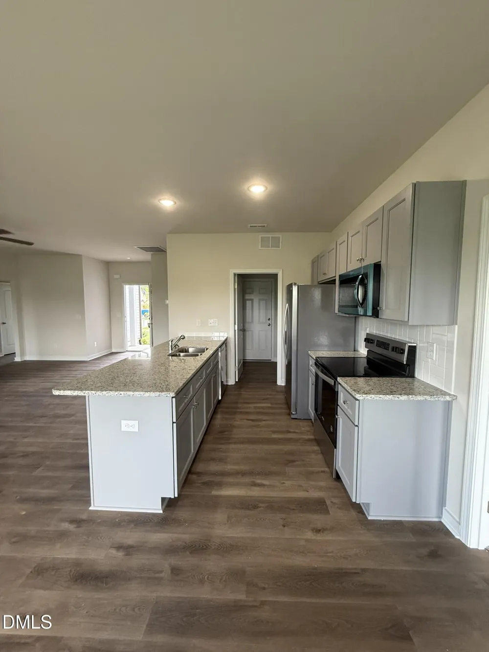 111 Finch Lane Four Oaks, NC 27524