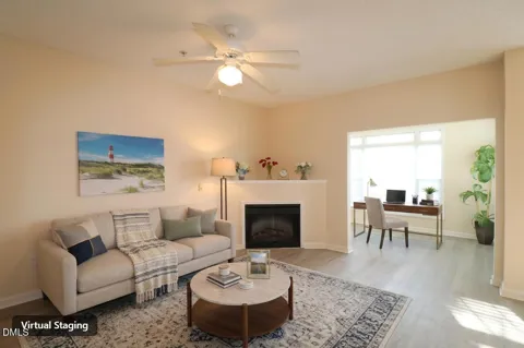 2520 Friedland #202
